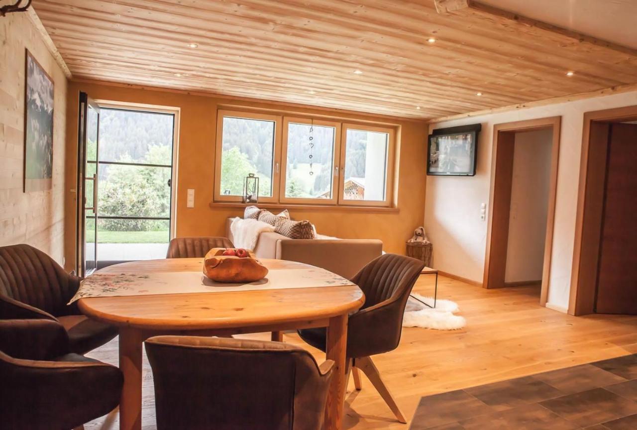 Alpenzauber Apartment Montafon Sankt Gallenkirch Extérieur photo